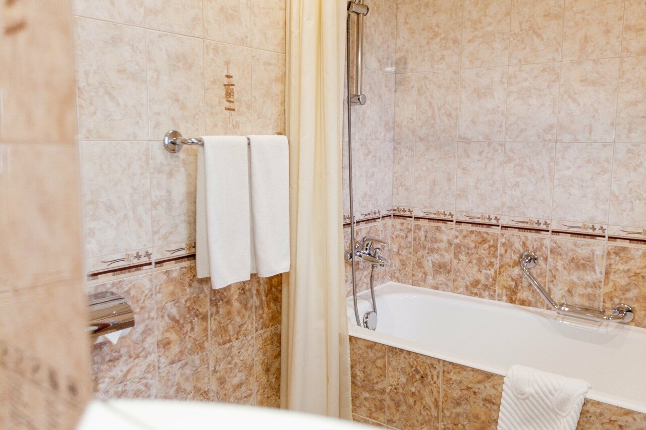 Гостиница Берёзка Челябинск