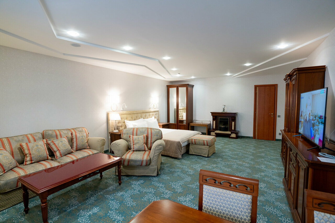 Гостиница Берёзка Челябинск