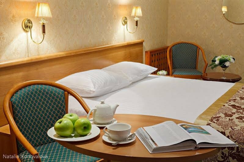 Гостиница Берёзка Челябинск