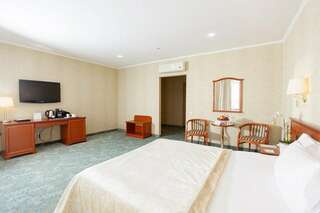 Гостиница Берёзка Челябинск Deluxe New-2