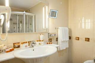 Гостиница Берёзка Челябинск Superior Suite New-5