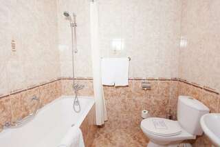 Гостиница Берёзка Челябинск Superior Suite New-2