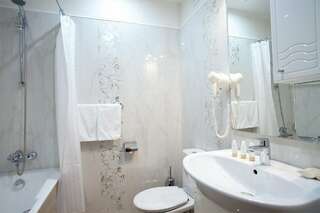 Гостиница Берёзка Челябинск Deluxe Twin New-3